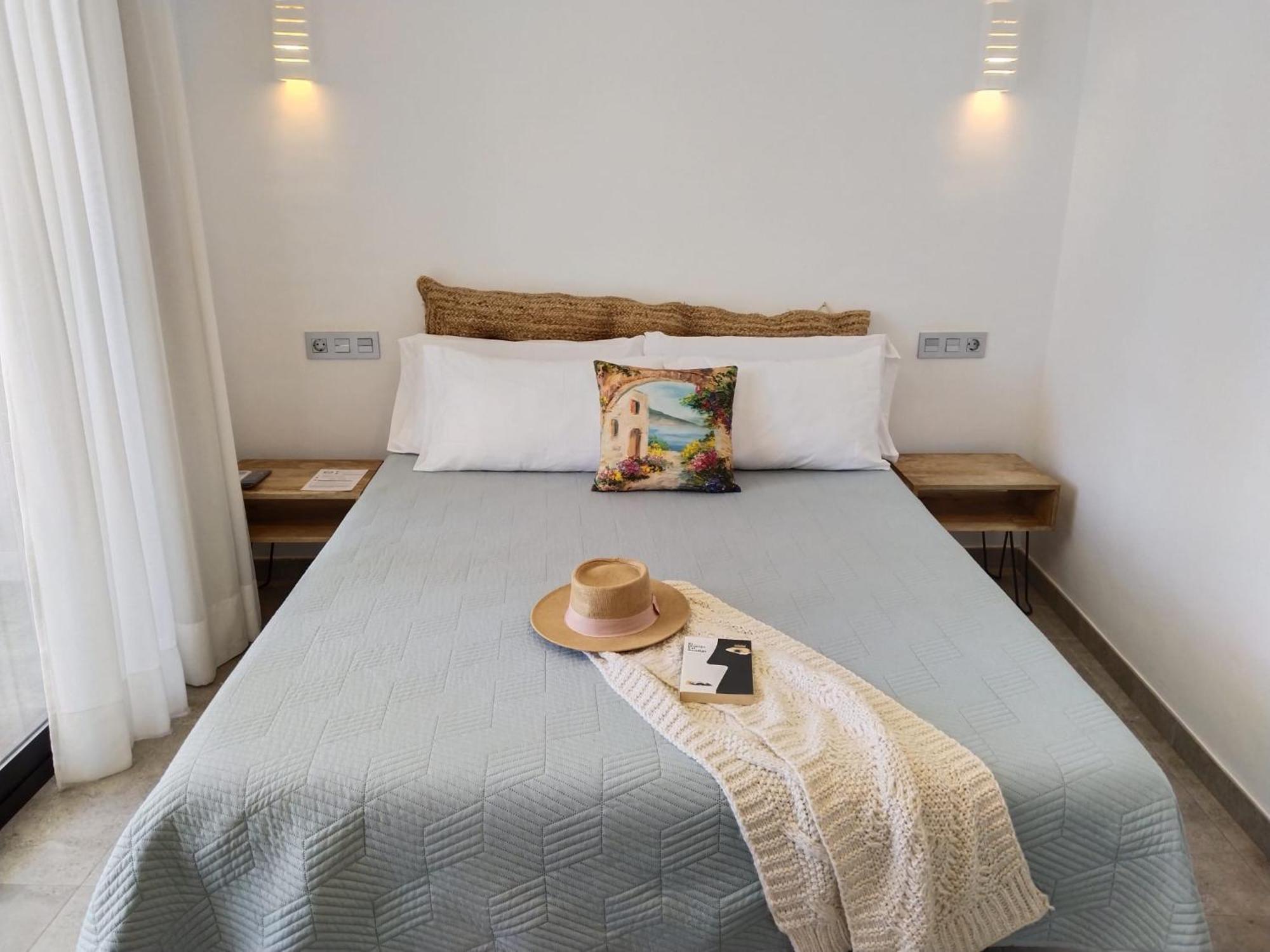 Hostal Aires Del Mar カルボネラス エクステリア 写真