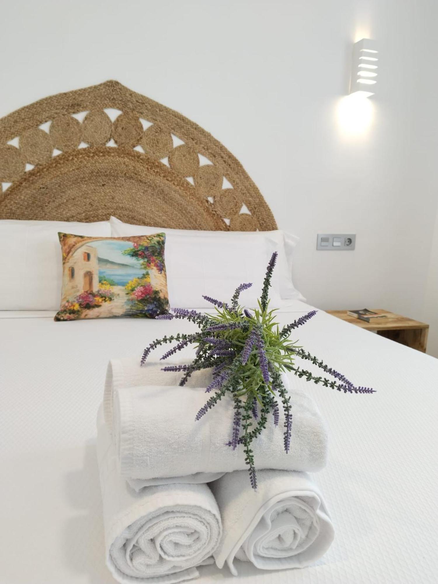 Hostal Aires Del Mar カルボネラス エクステリア 写真